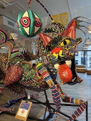 Mega Alebrije