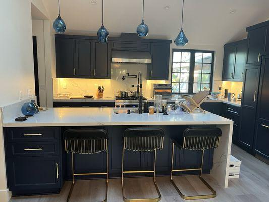 Kitchen island