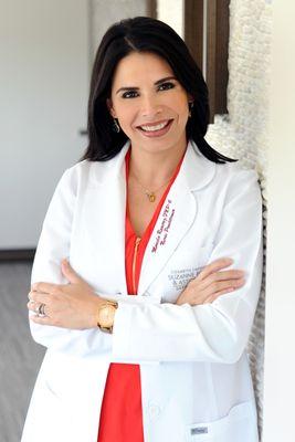 Meet Marcela Ramirez, NP, she specializes in cosmetic and has been practicing since 2003.