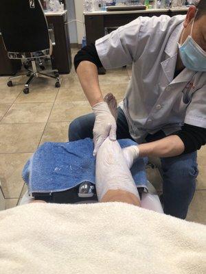 Deluxe pedicure