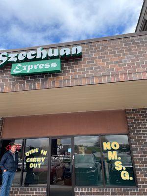 Szechuan Express