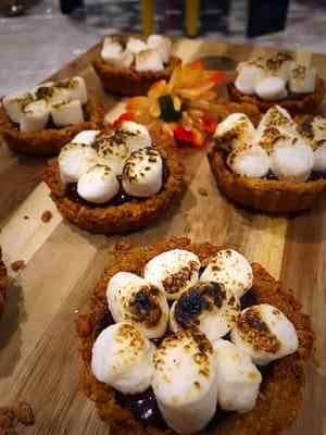 S'mores Tartlets