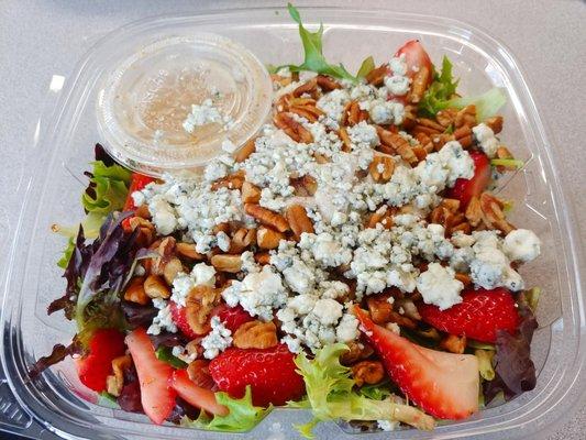 Strawberry fields salad