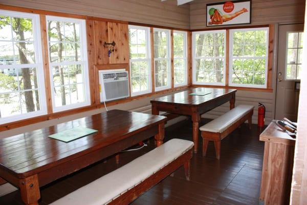 Ocoee Cabin Dining Room