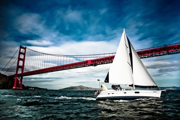 Hawks Nest sailing by the San Francisco Golden Gate Bridge