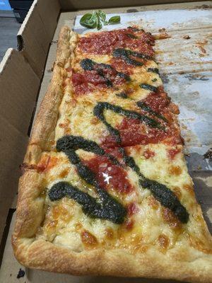 Regular Grandma Pizza, this one has pesto! Fantastic pizza, nice and thin, slight sweetness from tomatoes, the sides have a nice crust