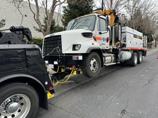 Heavy Duty Towing