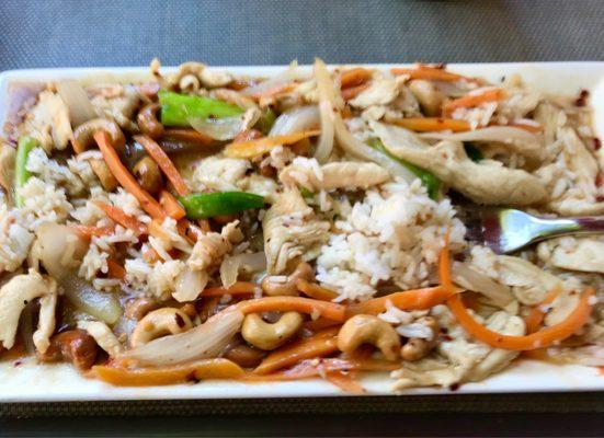 Stirfry chicken, veggies, and Cashew nuts... Best I've had anywhere.