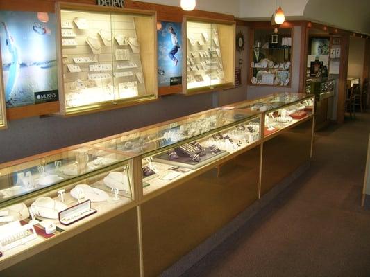 Munn's Diamond Gallery