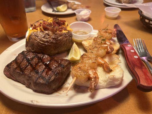 6ish Sirloin, loaded baked potato add on grilled shrimp