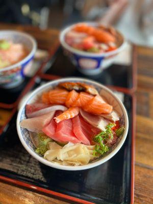 Chirashi bowl