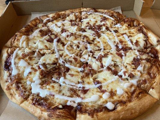 Chicken bacon ranch pizza