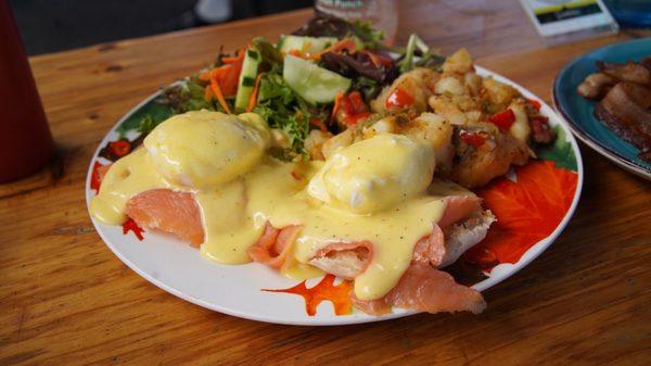 Eggs Benedict with salmon