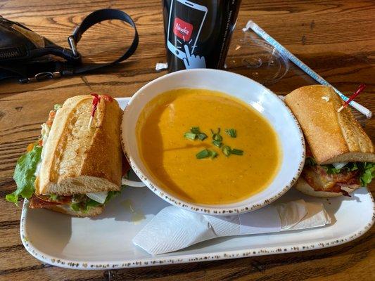 Lobster bisque and sammich