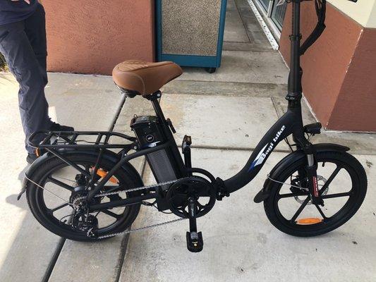 This is the same bike with the lower step model. This is not the fat tire model I would've purchased the style.