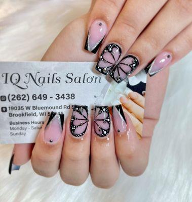 IQ Nails Salon