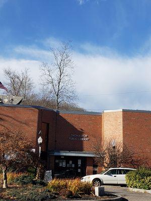 Thomaston Public Library