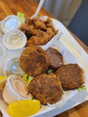 "Crab cake"/bay cakes, cauliflower bites