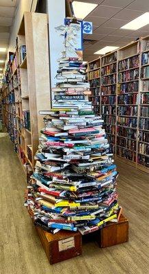 Creative Christmas tree made of books