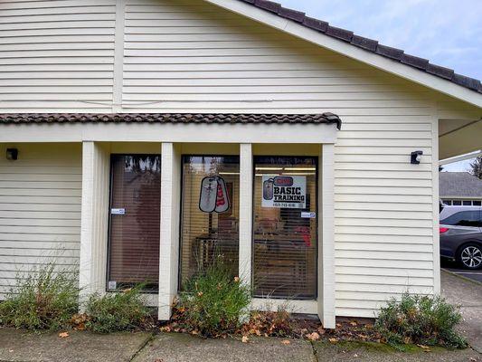 Classroom west side of building and windows. 756 Hawthorne Ave NE salem ORegon 97301