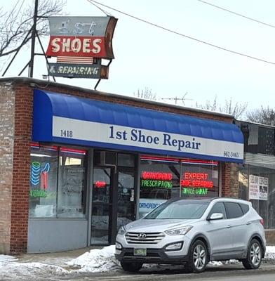 1st Shoe Repair Washington St. Waukegan IL