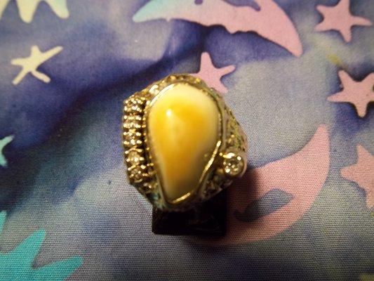 14k elk tooth and diamond ring