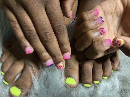 Girls gel pedicure, acrylic shorties with French inspo