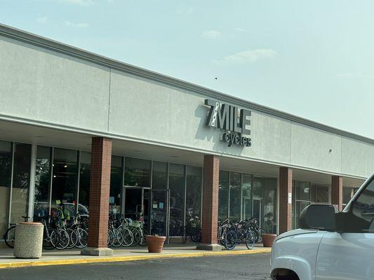 Great bike shop located at Arlington Heights Rd and IL 72 Higgins Rd.