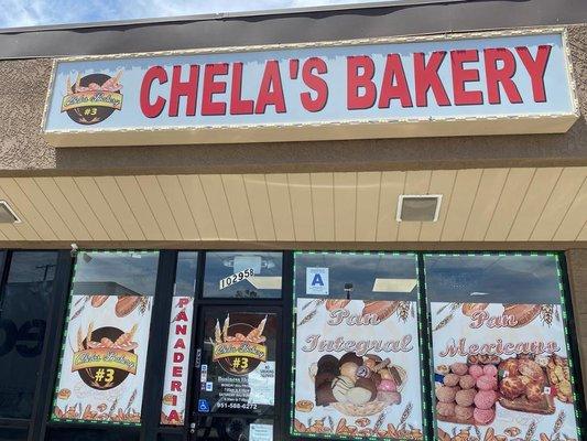 Chela's Bakery #3 - pan dulce mexicano