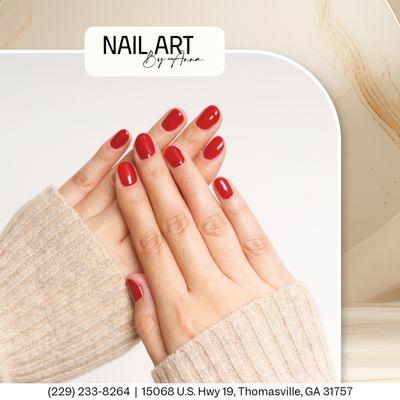 Simple, stylish, and perfectly square - our nail designs bring out the best in this classic shape! 
Visit us to try it out!