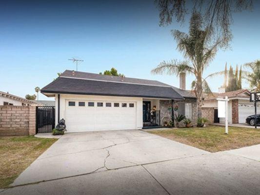 JUST SOLD | $880,000 | Los Angeles