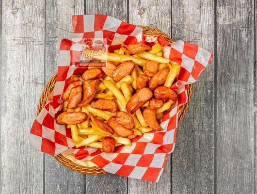 Salchipapa
 French fries w/hot dog