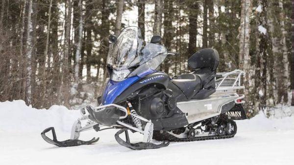 Adventure North Snowmobile Tours