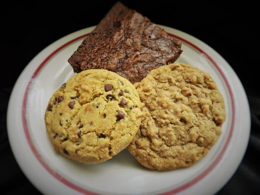 A variety of edibles at Valley Health Options.