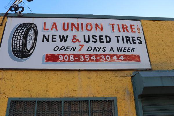 LA UNION TIRE SHOP 
New & Used!!!!