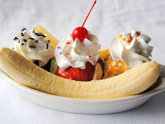 Build Your Own Banana Split | Rich's Ice Cream Catering