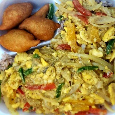 Ackee and saltfish, fried plantains.