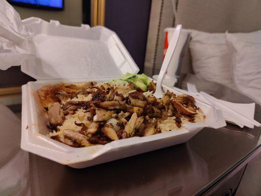 Chicken shawarma w/ hummus, mixed greens, and pita bread & a fountain drink