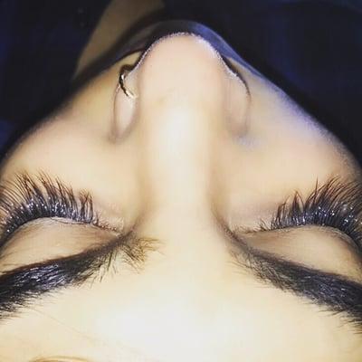 Full set of Brazilian Lashes