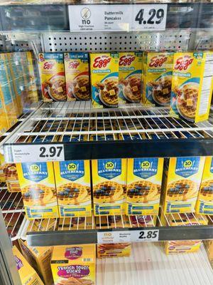 Frozen waffles in the frozen foods department @ Lidl