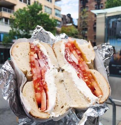 Lox, CC, and Tomato on Plain. Follow @SeoHungry on IG for more food love.