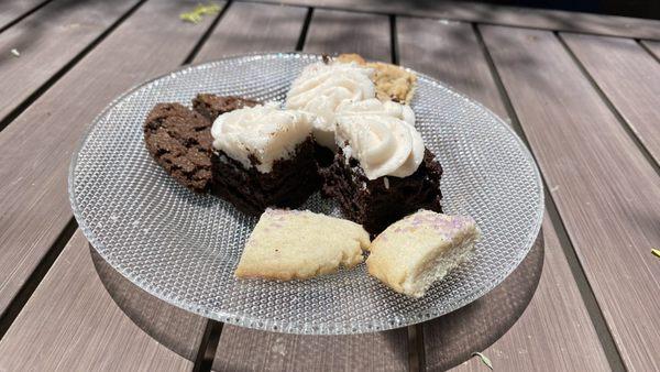 Cookie/ pastry sampler!