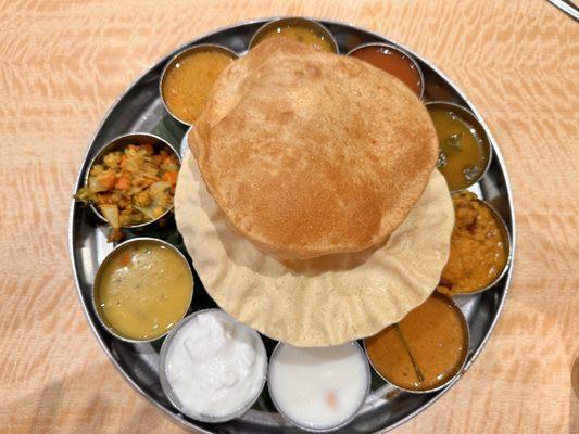 Lunch Togo-Thali-Poori