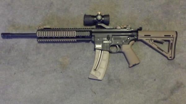 The S&W M&P 15-22 MOE that Bob searched high and low for me a month or so ago.