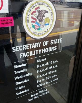 Closed Mondays, avoid Tuesday if possible, I got in/out under 30 minutes at noon for drivers license renewal.