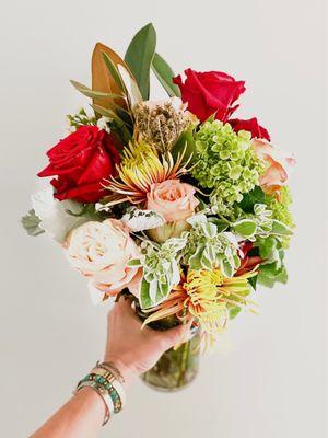 Get well soon bouquet for my mom.  Delivered within a few hours!