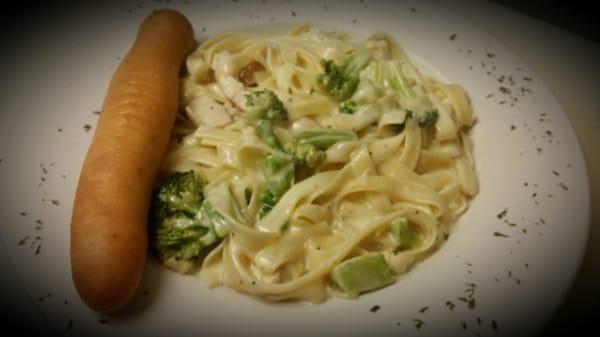 Broccoli Fettuccine Alfredo