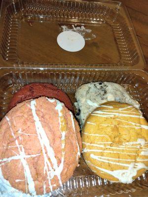 Variety Cookies which consist of red velvet, shortbread, strawberry, lemon and cookies n cream