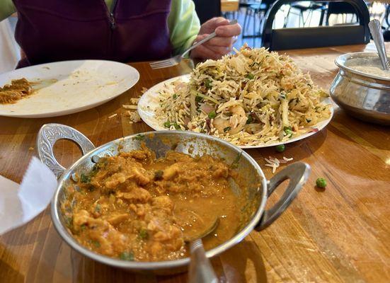 Curry chicken and shrimp with rice and yogurt