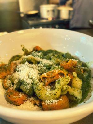 Pesto Tortellini